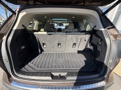 Used 2019 Subaru Ascent Limited w/ Popular Package #2A image 36