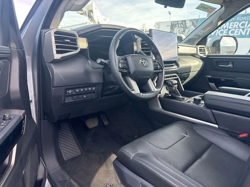 Used 2022 Toyota Tundra Limited image 5
