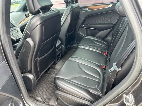 Used 2019 Lincoln MKC Reserve AWD/4WD image 5