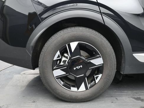Used 2026 Kia Sportage LX FWD image 13