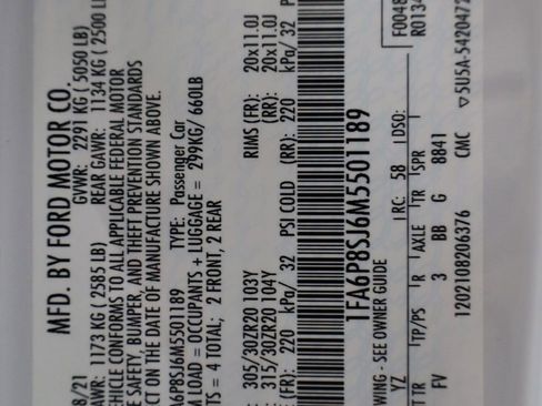 Used 2021 Ford Mustang Shelby GT500 w/ Technology Package image 28