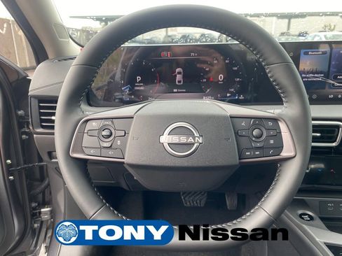 New 2026 Nissan Sentra SV image 32