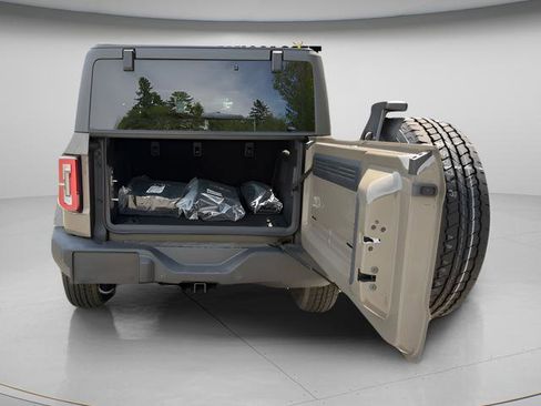 New 2026 Ford Bronco Outer Banks AWD/4WD image 28