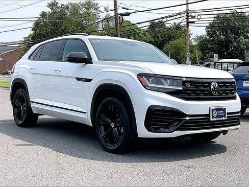 Used 2023 Volkswagen Atlas Cross Sport SEL R-Line AWD/4WD image 1