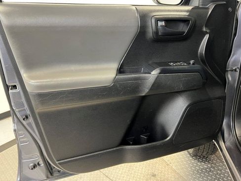 Used 2021 Toyota Tacoma SR image 23