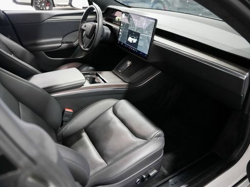 Used 2023 Tesla Model S AWD/4WD image 21