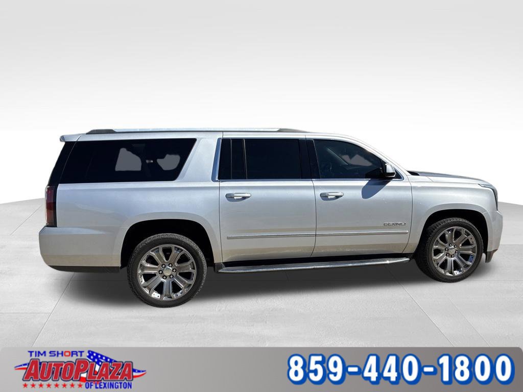Used 2020 GMC Yukon XL Denali AWD/4WD image 7