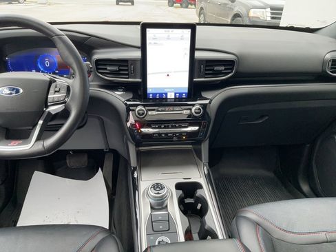 Used 2023 Ford Explorer ST w/ Equipment Group 401A image 12