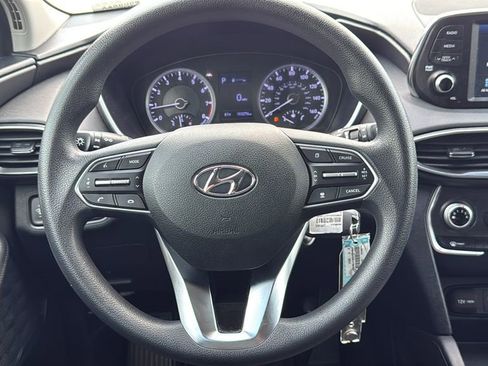 Used 2020 Hyundai Santa Fe SE image 19