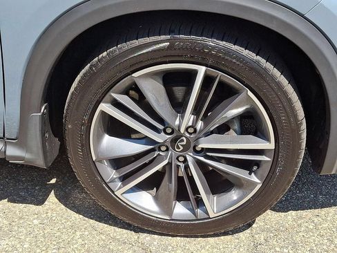 Used 2023 INFINITI QX50 Sport AWD/4WD image 11