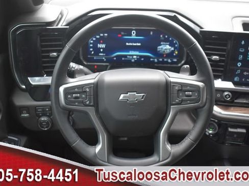 Used 2023 Chevrolet Silverado 1500 RST AWD/4WD image 27
