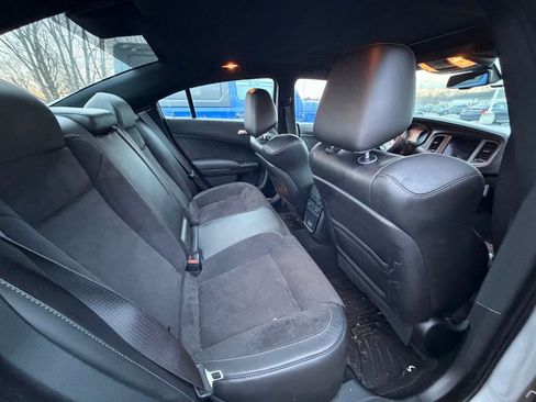 Used 2023 Dodge Charger R/T w/ Plus Group image 5