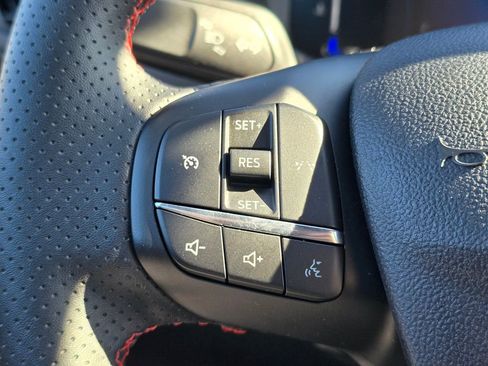 Used 2025 Ford Escape ST-Line image 32