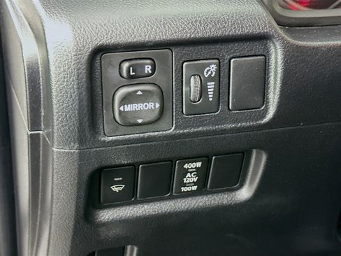 Used 2017 Toyota 4Runner SR5 image 16