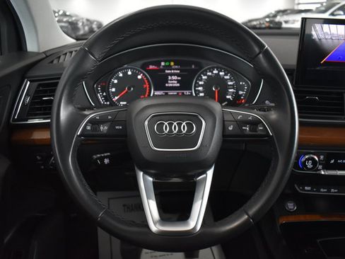 Used 2021 Audi Q5 2.0T Premium w/ Convenience Package AWD/4WD image 17