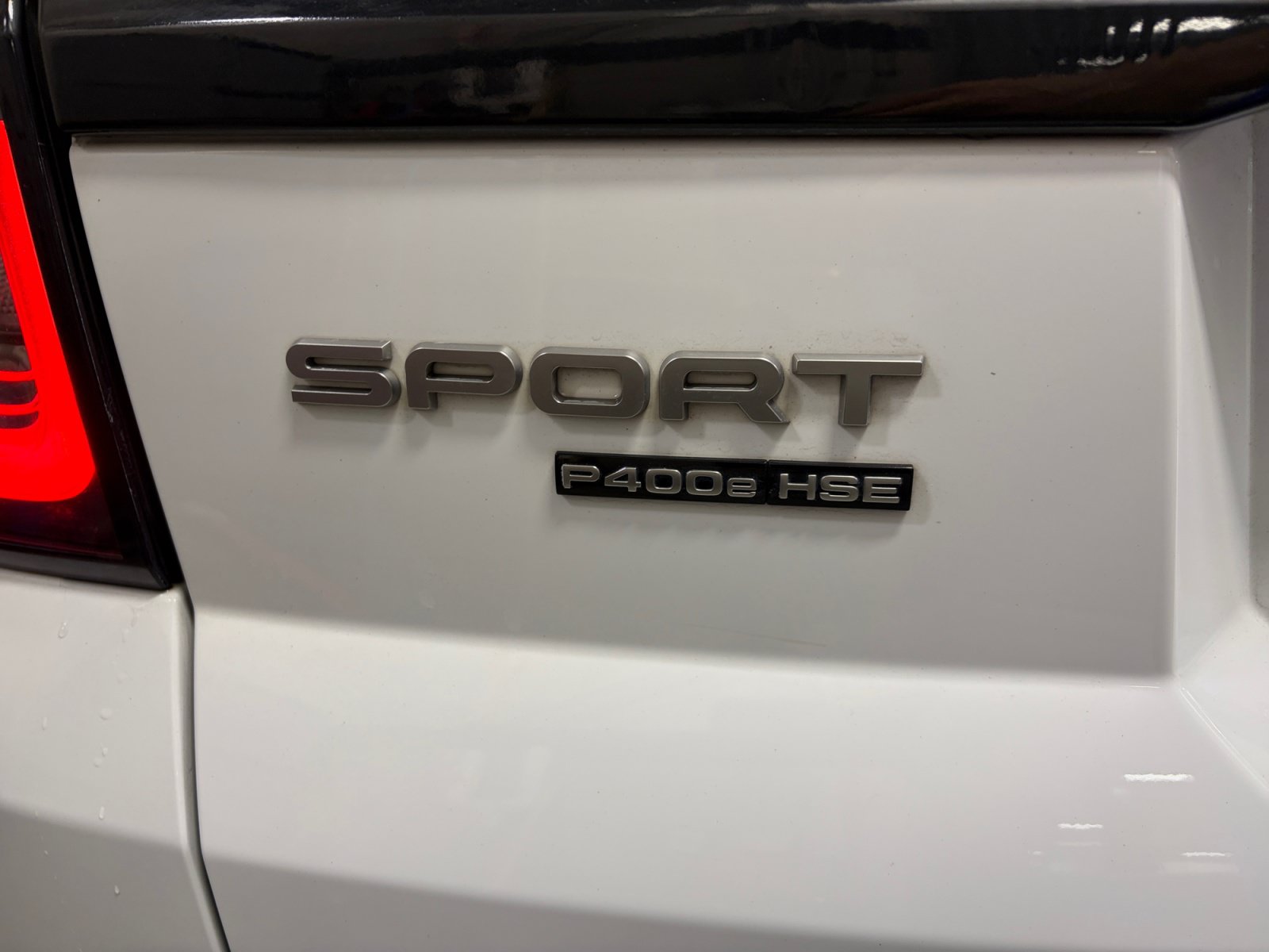 Used 2020 Land Rover Range Rover Sport HSE AWD/4WD image 24