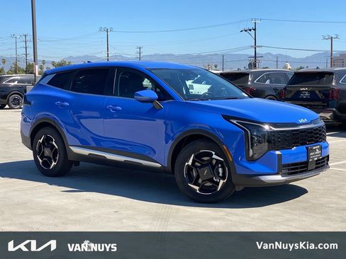 New 2026 Kia Sportage EX FWD image 1