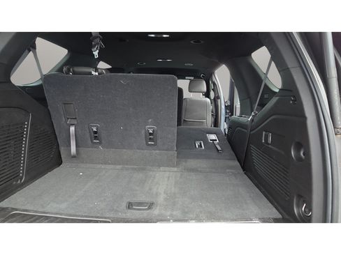 Used 2021 GMC Yukon SLT RWD image 19