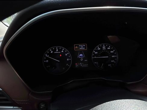 Used 2020 Subaru Outback Touring w/ Popular Package #2 AWD/4WD image 13