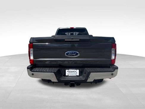 Used 2017 Ford F350 Lariat w/ Lariat Ultimate Package AWD/4WD image 4
