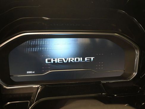 Used 2023 Chevrolet Silverado 1500 LT RWD image 11