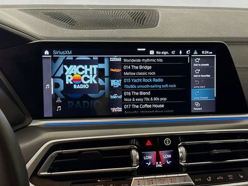 Used 2023 BMW X5 xDrive45e AWD/4WD image 15