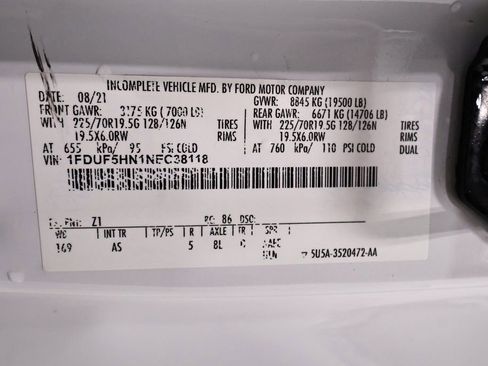 Certified 2022 Ford F550 XL image 42