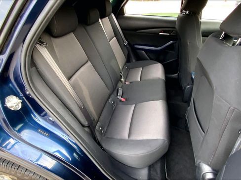 Used 2020 MAZDA CX-30 FWD image 19