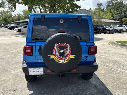 New 2025 Jeep Wrangler Sahara image 6