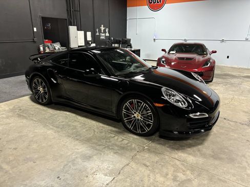 Used 2016 Porsche 911 Turbo AWD/4WD image 14