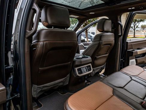 Used 2024 Ford F350 King Ranch w/ Chrome Package image 34