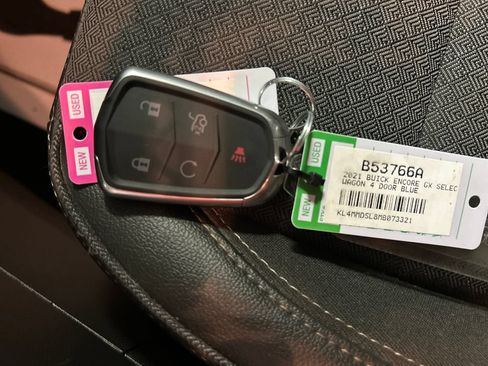 Used 2021 Buick Encore GX Select FWD image 22