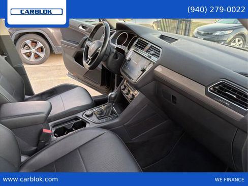 Used 2019 Volkswagen Tiguan SEL image 16