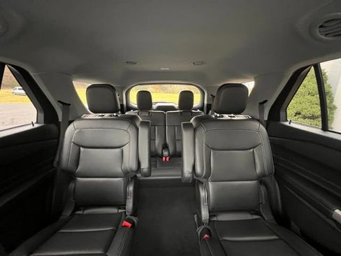 Used 2023 Ford Explorer XLT w/ Equipment Group 202A image 23