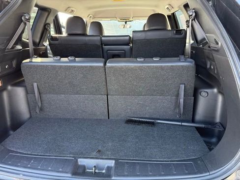 Used 2024 Mitsubishi Outlander SE image 23