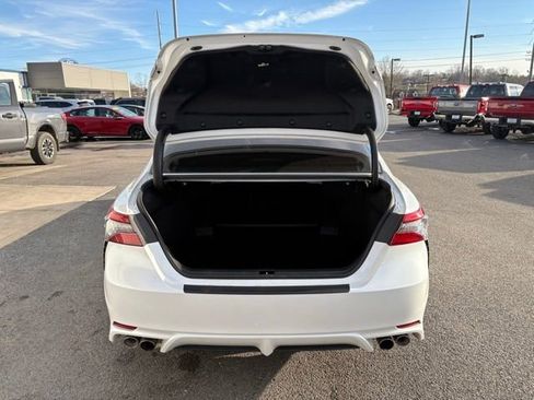 Used 2023 Toyota Camry XSE image 31