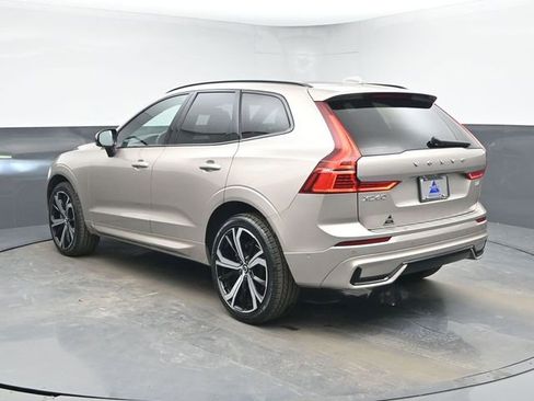 Used 2023 Volvo XC60 B5 Ultimate w/ Protection Package Premier image 6
