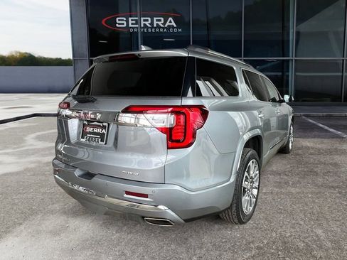 Used 2023 GMC Acadia Denali w/ Denali Technology Package image 4
