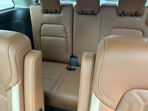 New 2026 Nissan Pathfinder Platinum image 27