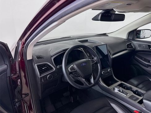 Used 2022 Ford Edge SEL w/ Convenience Package image 9