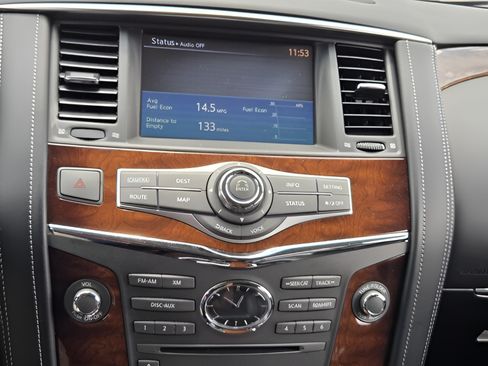 Used 2017 INFINITI QX80 2WD w/ Deluxe Technology Package image 21