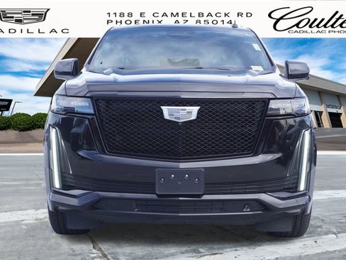 Used 2021 Cadillac Escalade Sport Platinum image 5