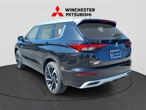 New 2025 Mitsubishi Outlander SEL image 7