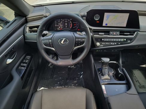 Used 2024 Lexus ES 350 w/ Premium Package FWD image 21