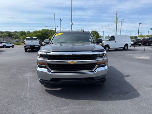 Used 2019 Chevrolet Silverado 1500 LT AWD/4WD image 8