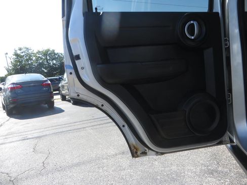 Used 2008 Dodge Nitro SXT image 37