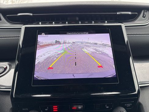 Certified 2023 Jeep Grand Cherokee L Laredo image 24