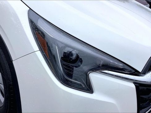 Certified 2025 Subaru Ascent Premium AWD/4WD image 32