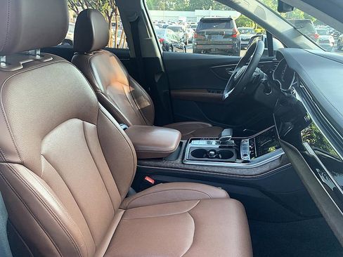 Used 2022 Audi Q7 3.0T Prestige w/ Prestige Package AWD/4WD image 20