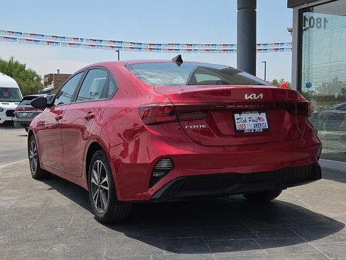 Used 2024 Kia Forte LXS FWD image 4